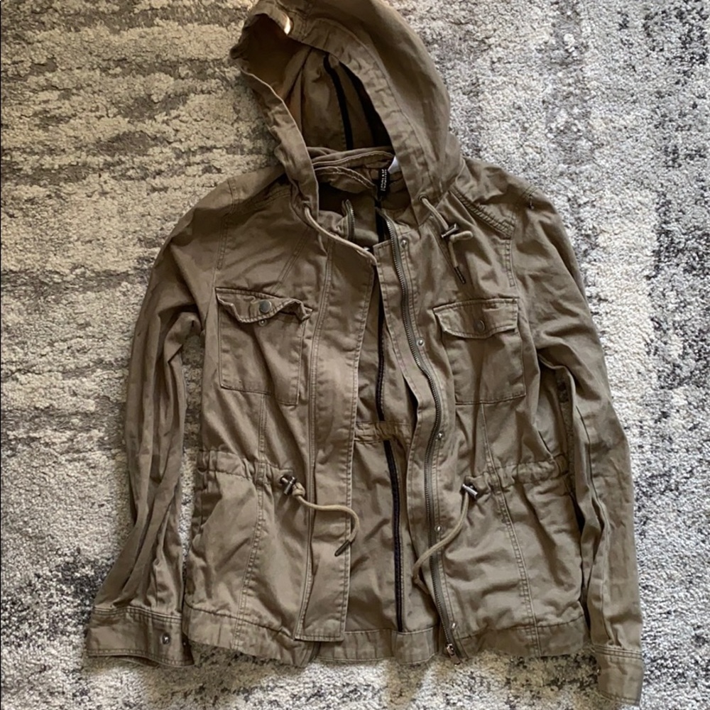 Army green utility hooded jacket